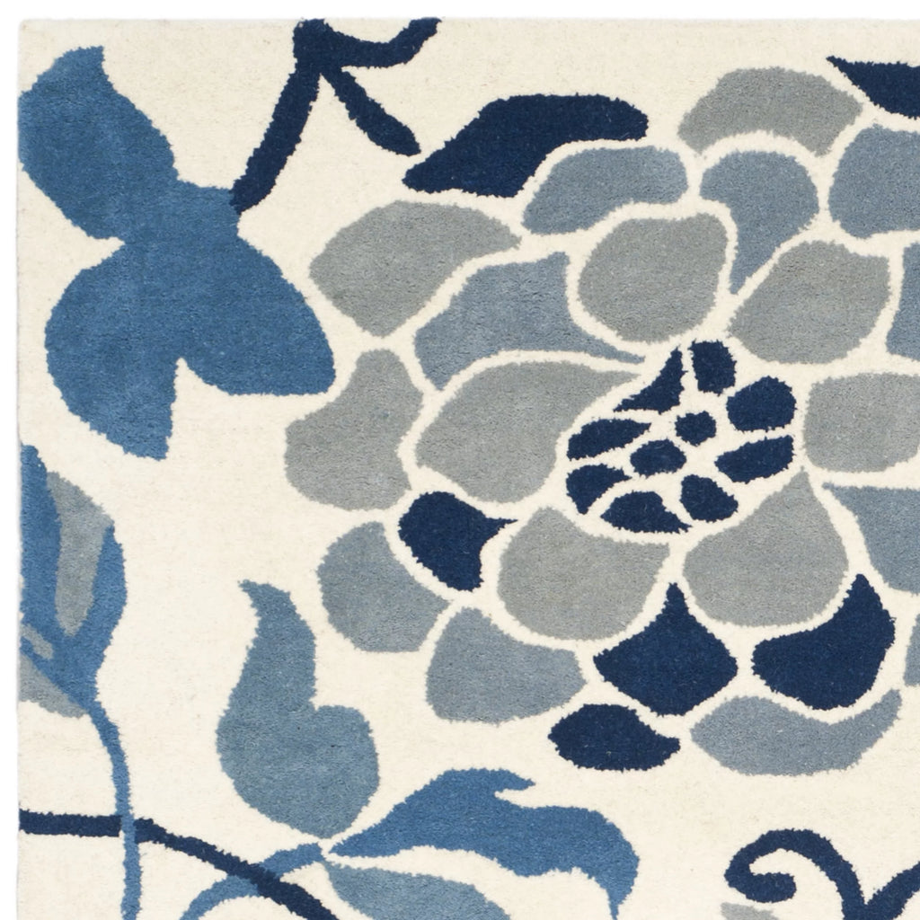 Blue Floral Area Rug 2'6" x 4'3" A7846
