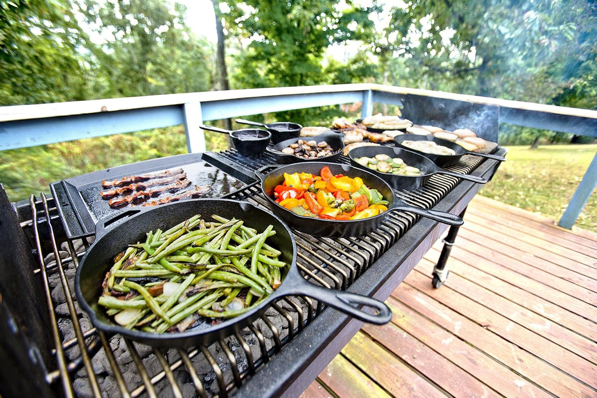 17 Inch Pre-Seasoned Cast Iron Skillet O27407