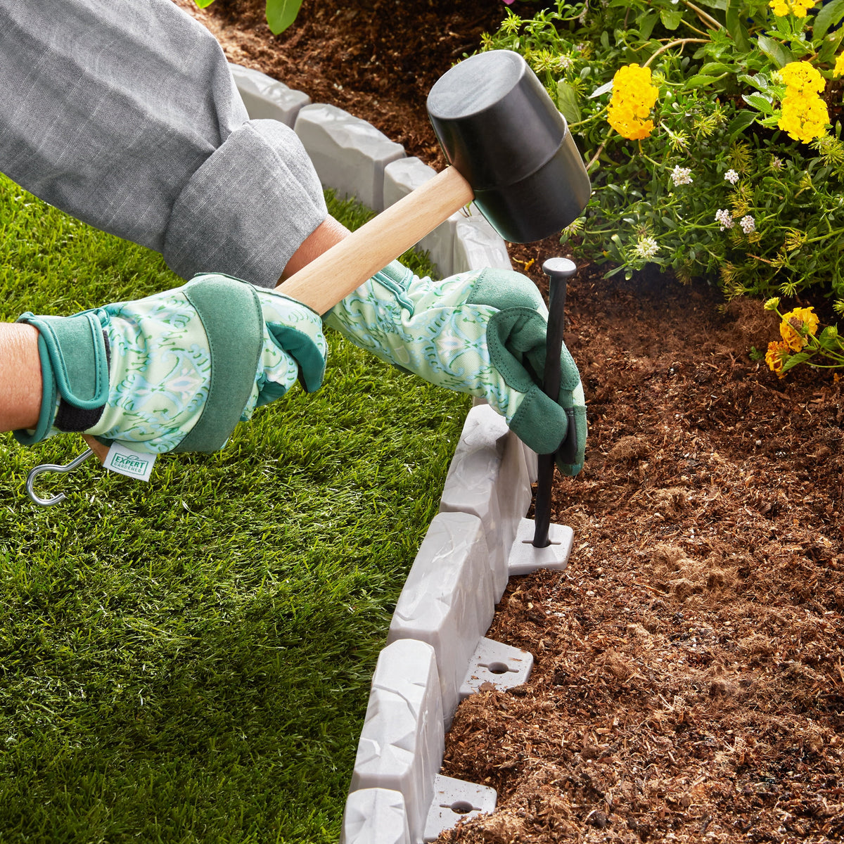 Faux Stone No-Dig Landscape Edging 10-ft. Plastic Gray Q226782