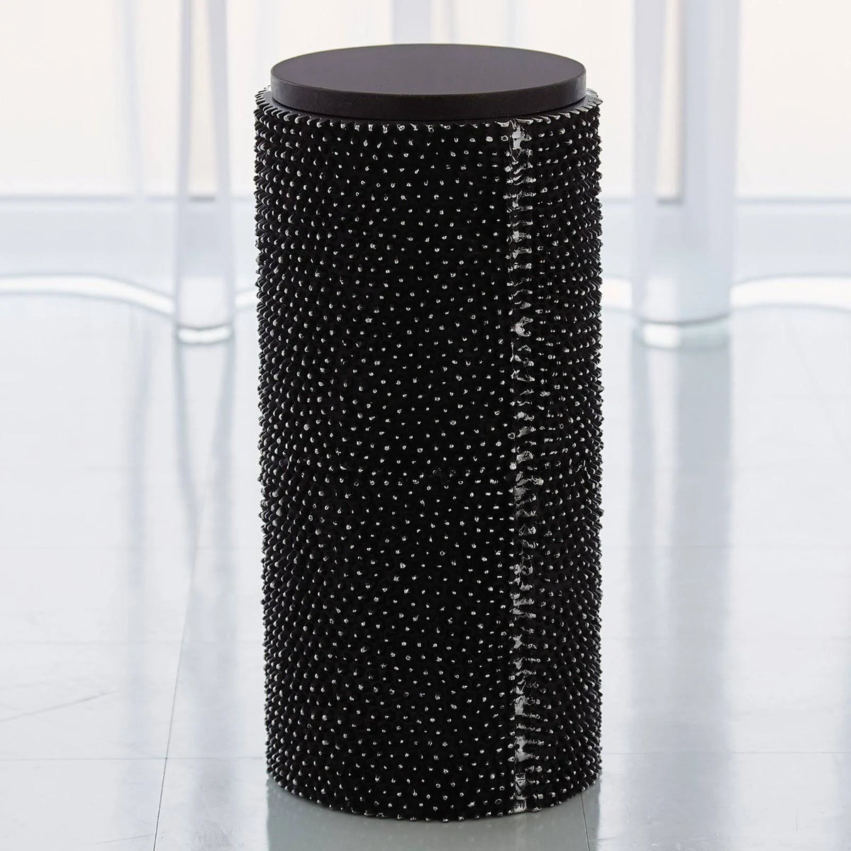 Black Accent Table N654811