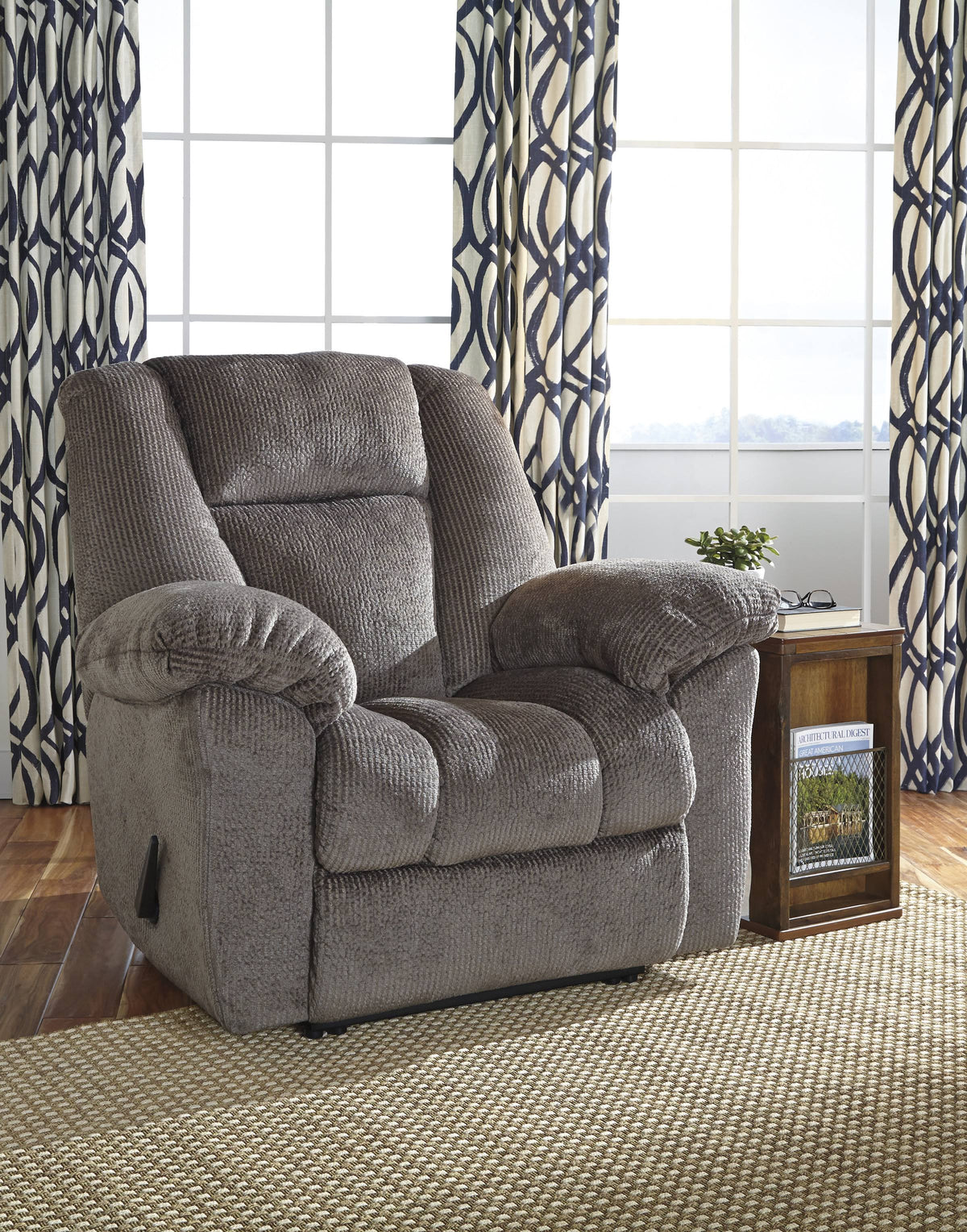Taupe Zero Wall Recliner T374