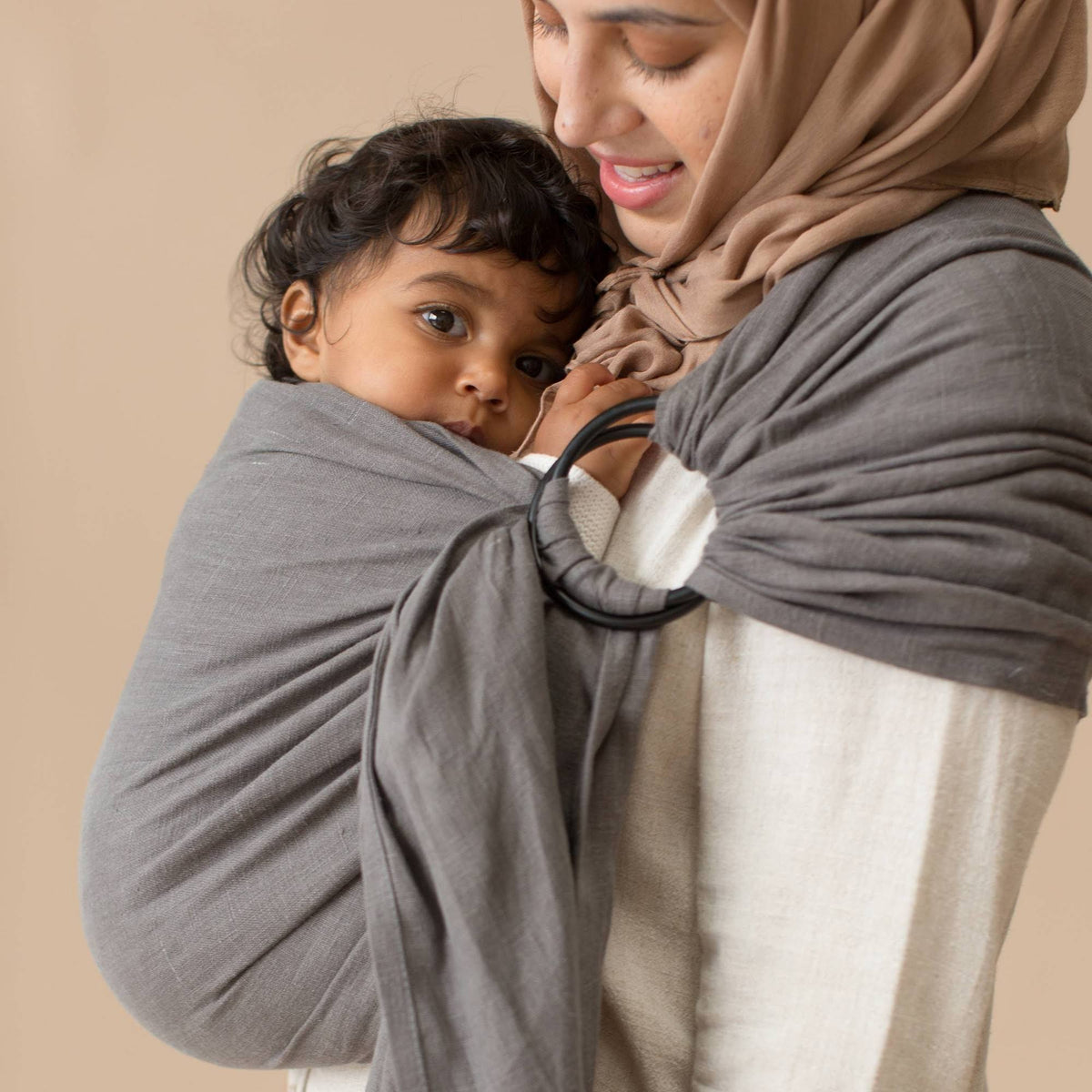 Ring Sling Baby Carrier F650