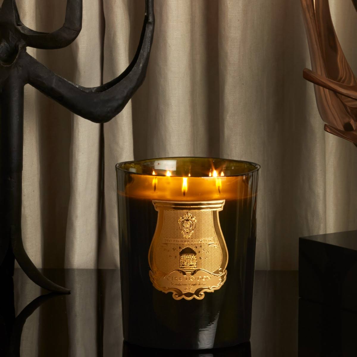 Candle E592