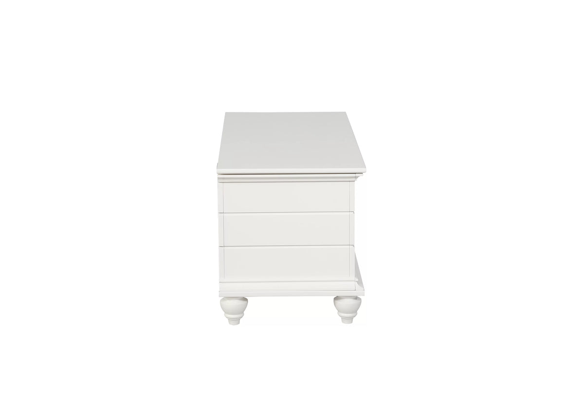 White Cedar Storage Chest T3977