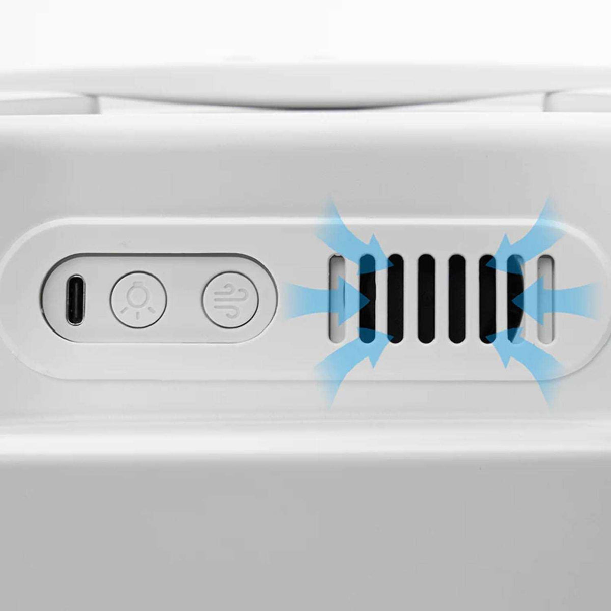 Pet Traveler with LED Lights and Ventilation System H562