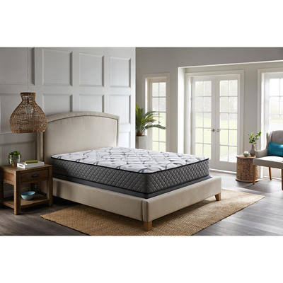 King Size Plush Mattress D661704