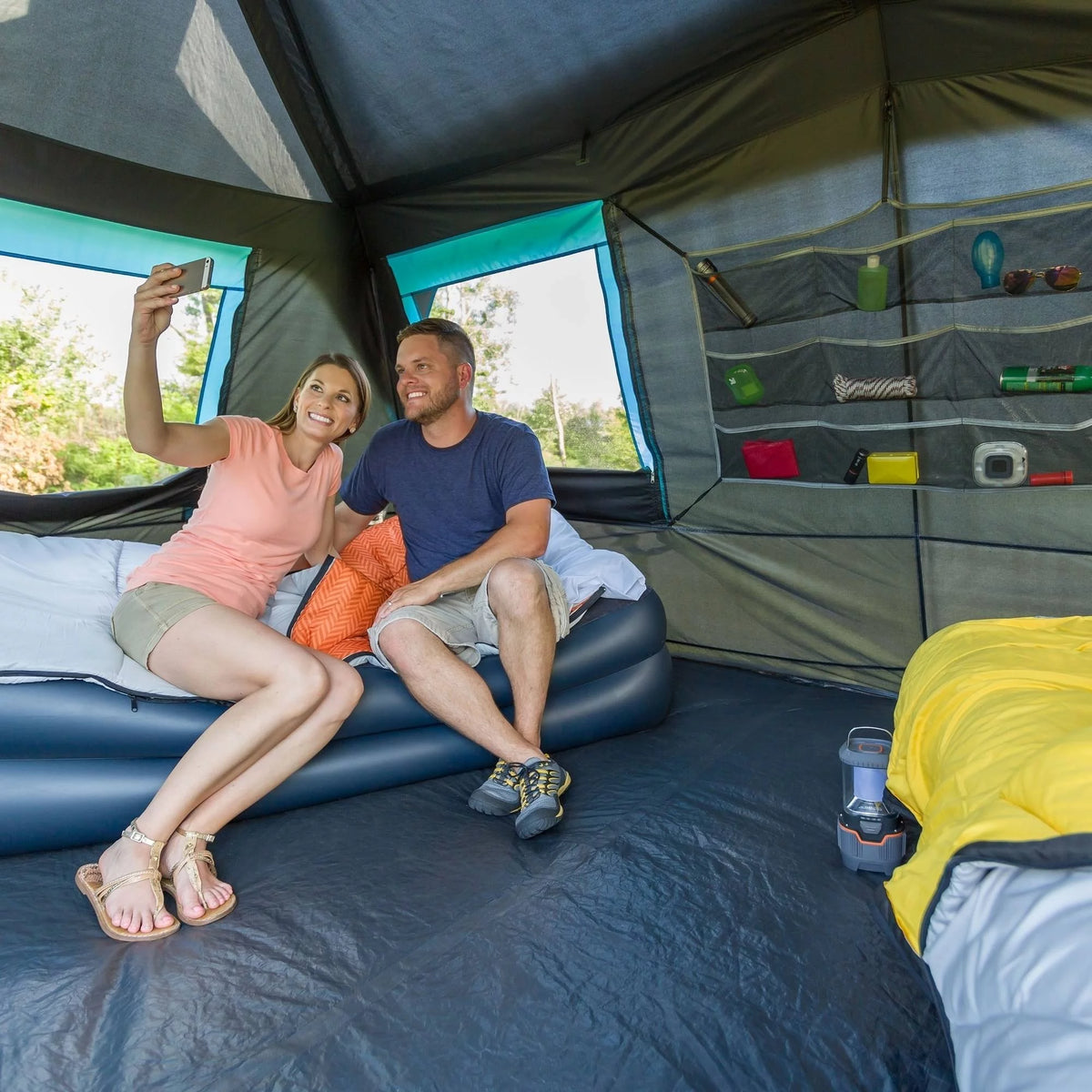 14'x10' 10-Person Dark Rest Instant Cabin Tent L433