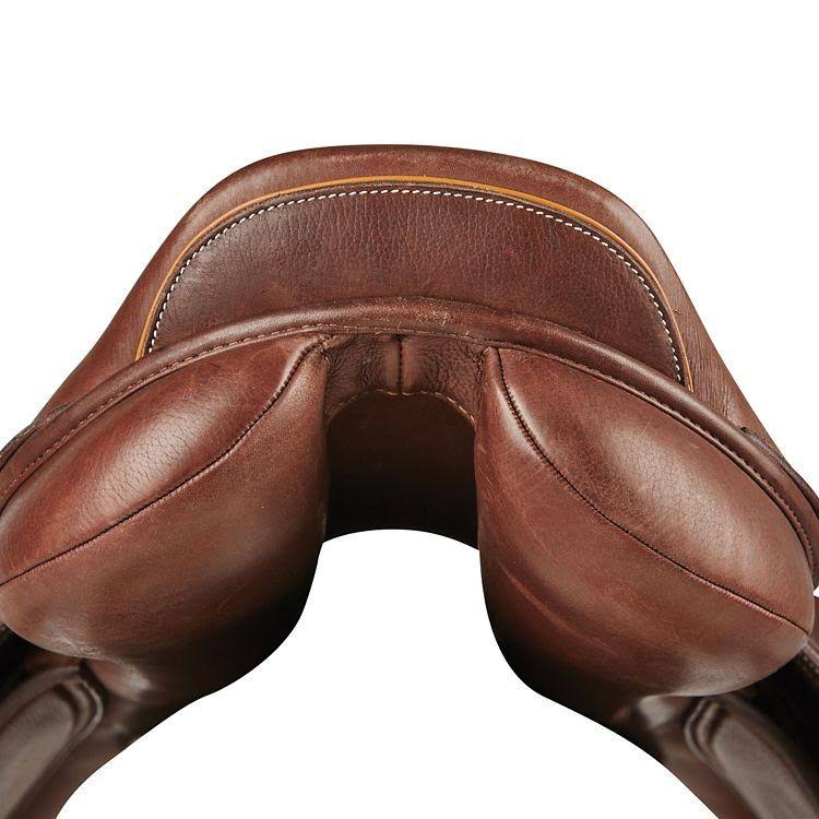 Brown Close Contact Saddle T20731