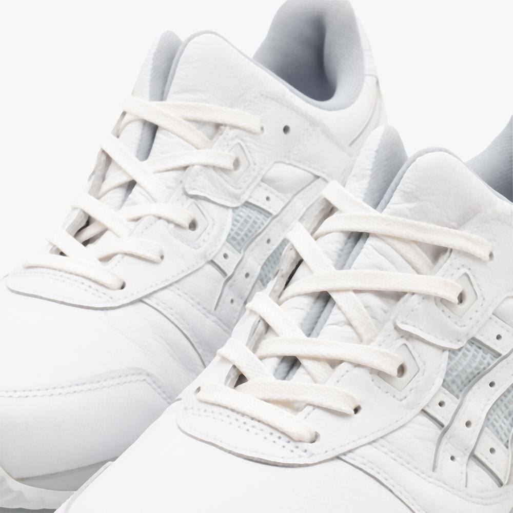 White Sneakers G77305