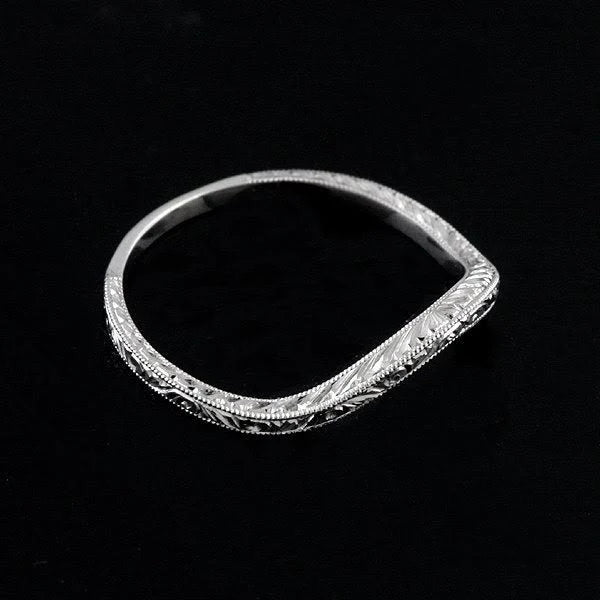14K Gold Engraved Ring U825855