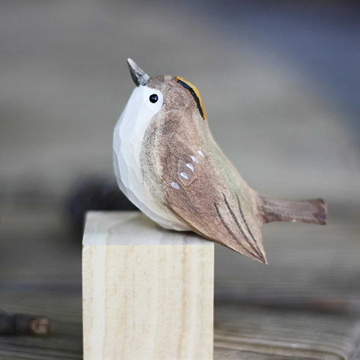 Golden-crowned Kinglet Figure Carving Hand-Made Decoration Miniature H8906