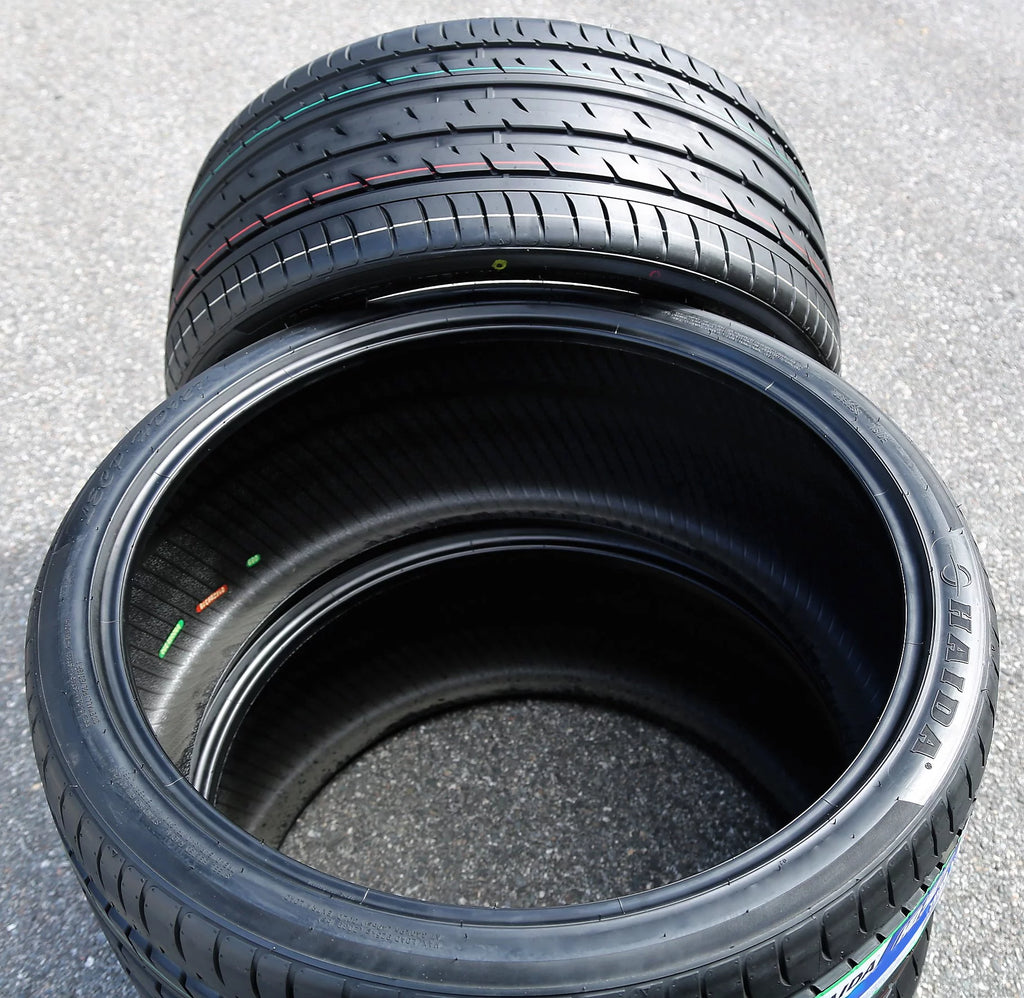 265/40R21 High Performance Tire T1589