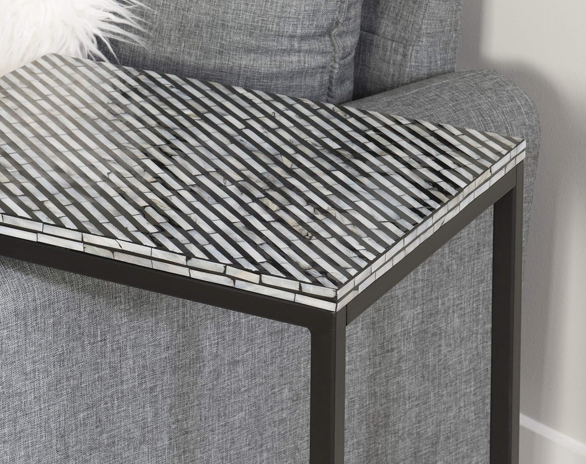 Black Accent C Table Z277300