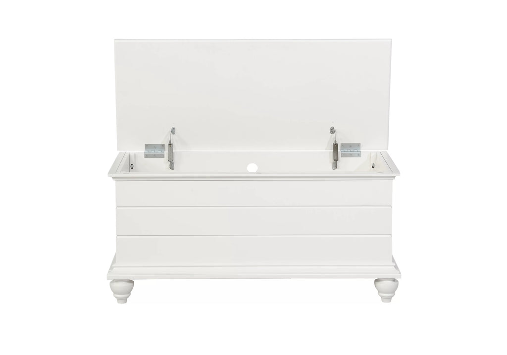 White Cedar Storage Chest T3977