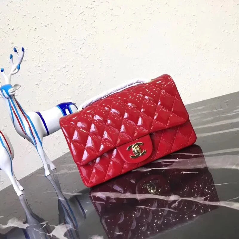 Patent Leather Flap Bag W211