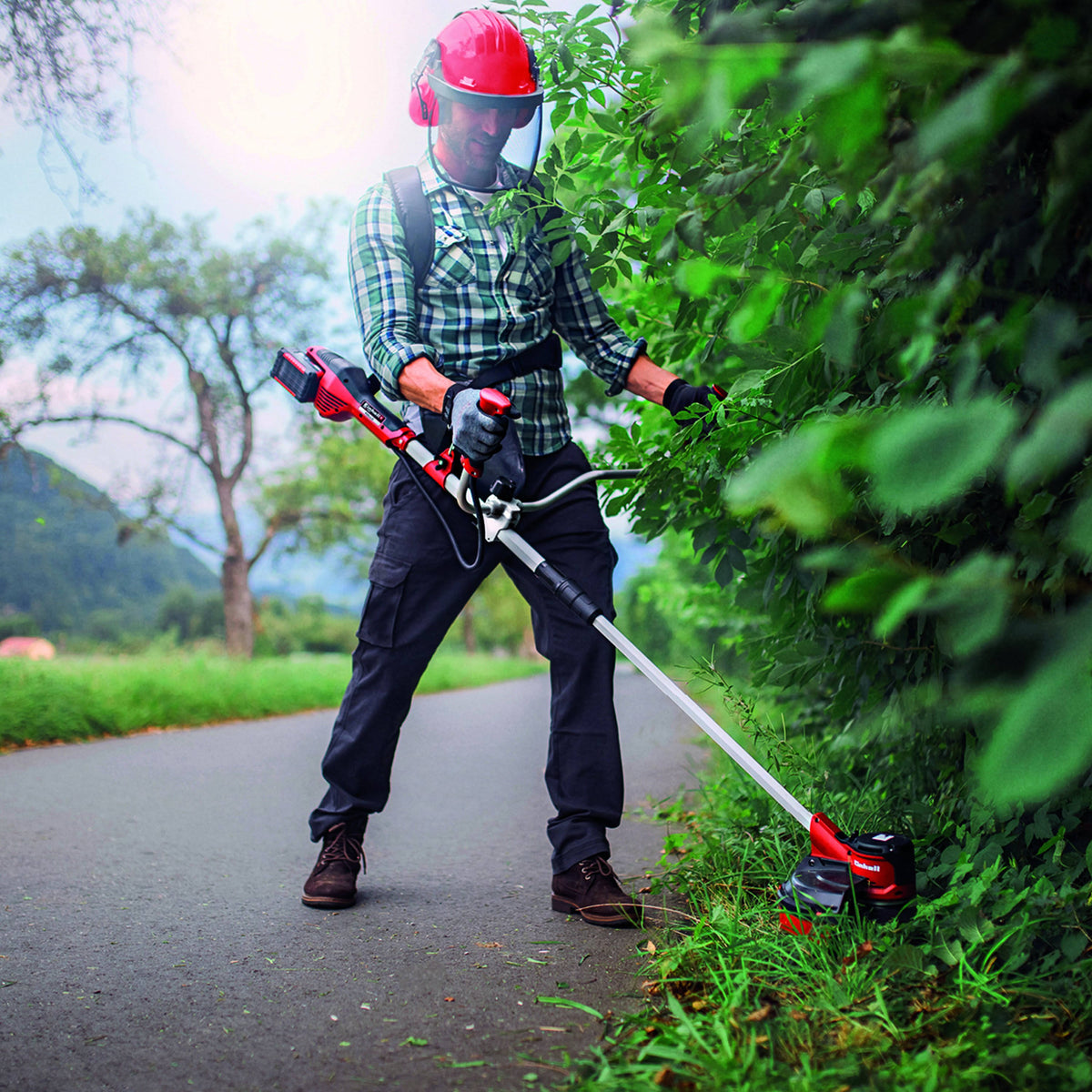 Cordless 12 in. Grass String Trimmer with 2 x 3.0-Ah Batteries and Fast Charger B4185