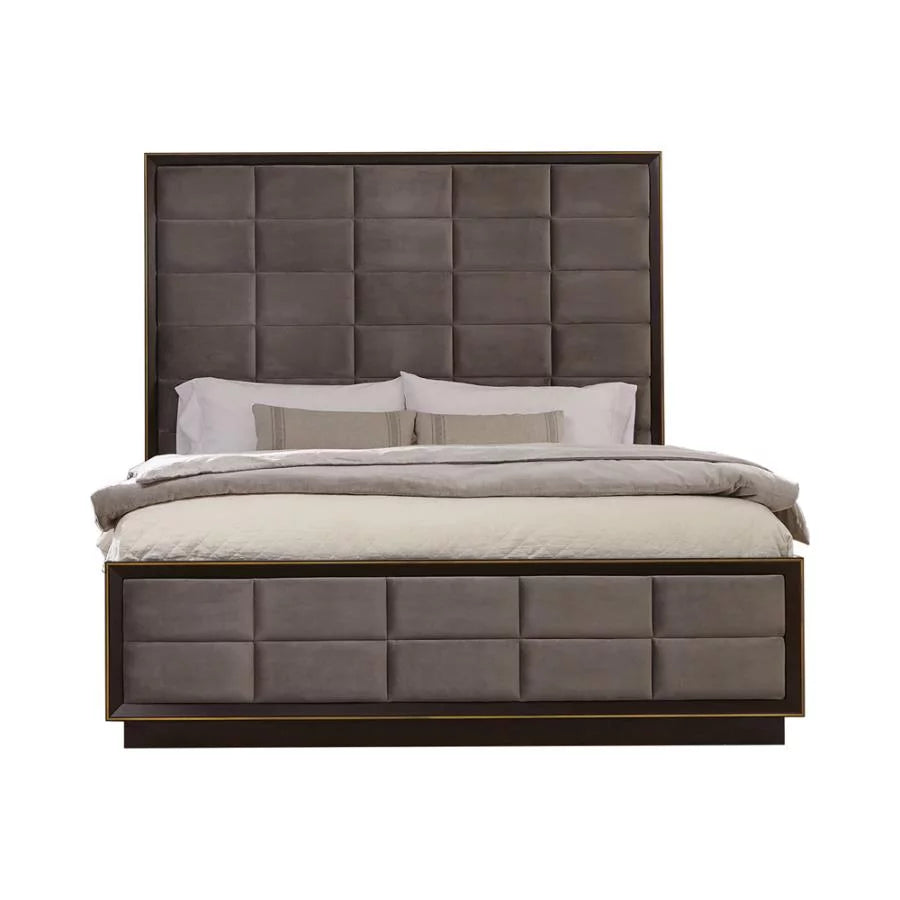 4-piece Queen Panel Bedroom Set Grey Smoked Peppercorn X70209